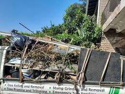 Best Retail Junk Removal  in Bradford, OH